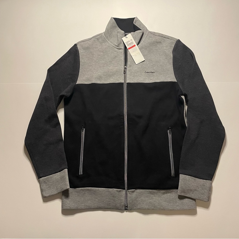 NWT Calvin Klein Mens XS Gray And Black Zip Up Lightweight Sweater New With Tags